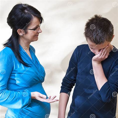 Mother Scolding Son Stock Image Image Of Mother Everyday 12305999