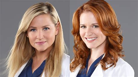 Grey S Anatomy Says Goodbye To Sarah Drew And Jessica Capshaw Entertainment Tonight