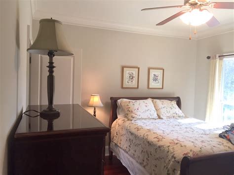 5 bedrooms, 3 bathrooms, sleeps 12. Weekly Vacation Rental - Alabama side of Lake Harding ...