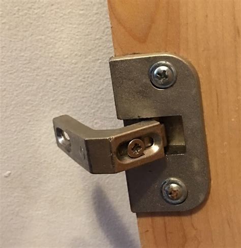 How To Replace Corner Cabinet Hinges