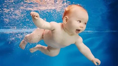 Cute Baby Swimming Underwater Funny Cute Baby Swiming Compilation Photos Dr Les De B B