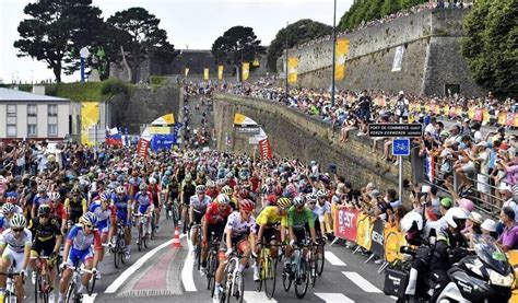 Tour de france course by le tour. CARTE. Par quelles communes du Finistère va passer le Tour de France 2021 ?. Sport - Brest ...