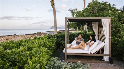 Four Seasons Resorts A Luxury Hawaiian Getaway