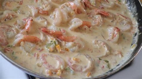 Camarones a la crema (shrimp a la créme) a rich and creamy shrimp dish from cuban restaurateur lilliam dominguez palenzuela. Camarones A La Crema | Mexican