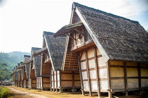 Contoh Contoh Kampung Adat Sunda Jawa Barat Beserta Deskripsinya