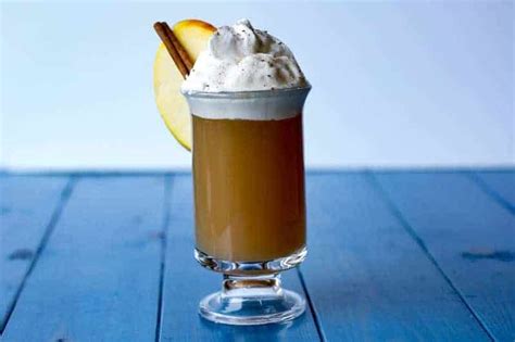 Also, i bet no one would turn this down as a holiday or hostess gift! Salted Caramel Spiked Hot Apple Cider | Recipe | Spiked ...