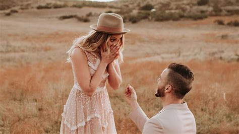 13 Things To Do For The Perfect Marriage Proposal Visual Bride