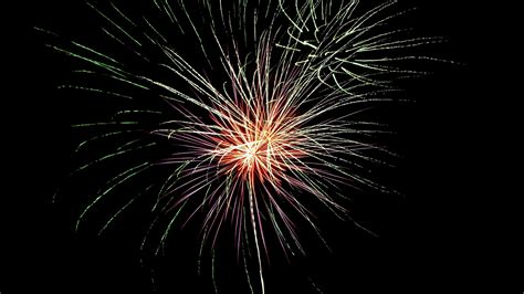 Download Wallpaper 2560x1440 Fireworks Celebration Explosion