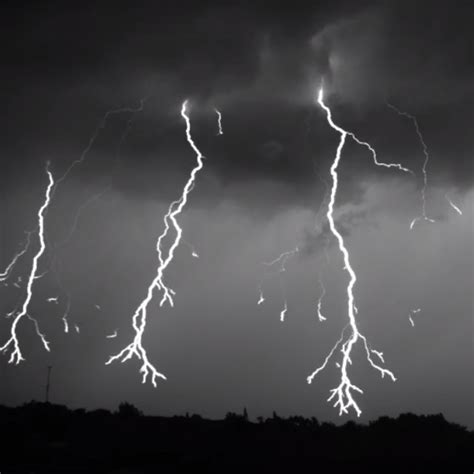 Lightning Strikes In Super Slow Motion Cosmos Magazine