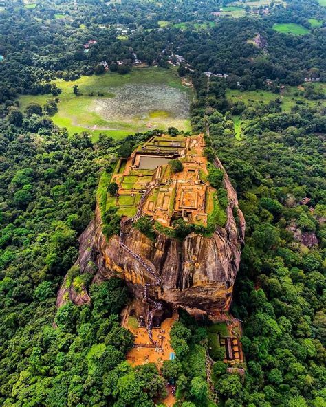 10 Beautiful Aerial Photographs Taken Around Sri Lanka