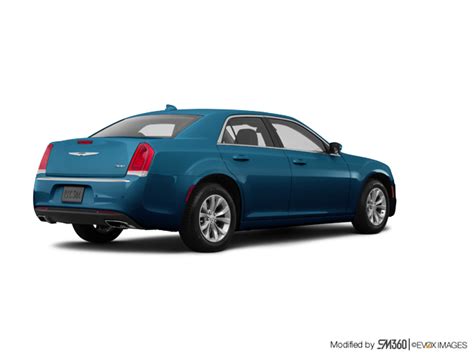Performance Laurentides In Mont Tremblant The 2023 Chrysler 300