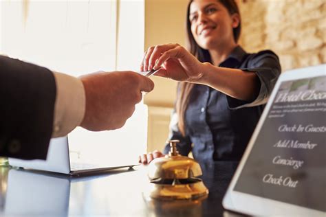 How Employers Can Boost Hospitality Industry Customer Service