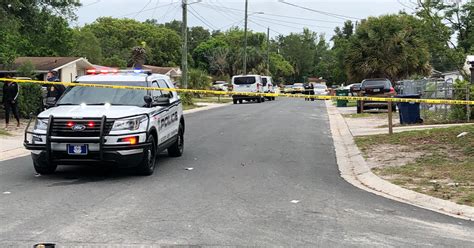 1 Dead 2 Others Injured After Shooting In Tampa