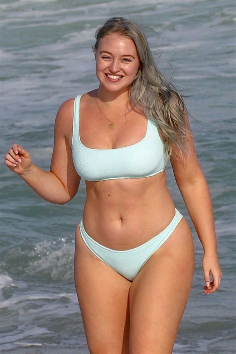 Iskra Lawrence In Bikini At A Beach In Miami Hawtcelebs