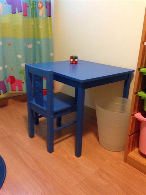 Estos productos de ikea mesas niños son los más buscados y comprados por internet. €19 Mesa y silla IKEA KRITTER. Infantil. 50cm de alto. | Mesa y sillas, Sillas, Decoracion de ...