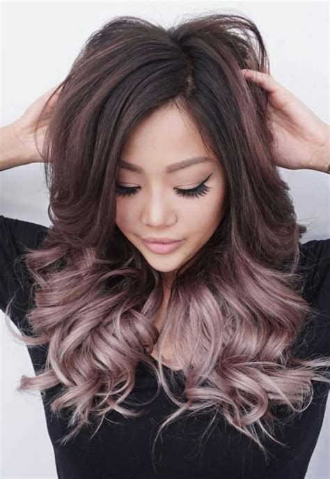 Cheveux aux reflets cuivrés ou mèches couleur soleil : Balayage Rose Sur Cheveux Noir