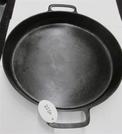 Lot Rare Griswold 20 Large Block Logo Cast Iron Skillet With Heat Ring