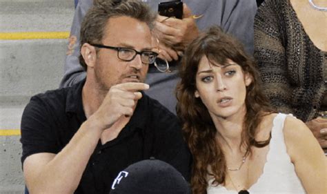 Matthew perry dating history, 2020, 2019, list of matthew perry relationships. Matthew Perry - Bio, Age, Wife, Net Worth, Height, Where ...