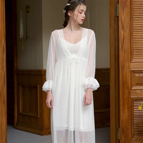 Women Palace Vintage Nightgown Lace Sexy Gowns Women Robe Princess