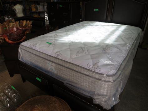 Provides a solid surface foundation. Greatest Alternative Queen Mattress And Box Spring ...