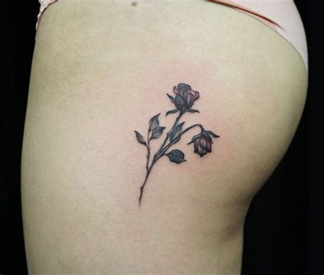 49 Sexy Butt Tattoos That Will Have You Feeling Positively Peachy