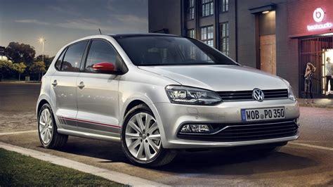 Volkswagen is presenting the completely redesigned generation of this. Volkswagen Polo Beats review: Dr Dre's VW driven (2016 ...