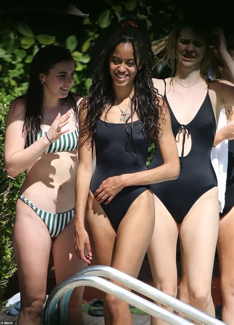 Malia Obama Spotted Sipping On A 20 Bottle Of Whispering Angel Rosé Daily Mail Online