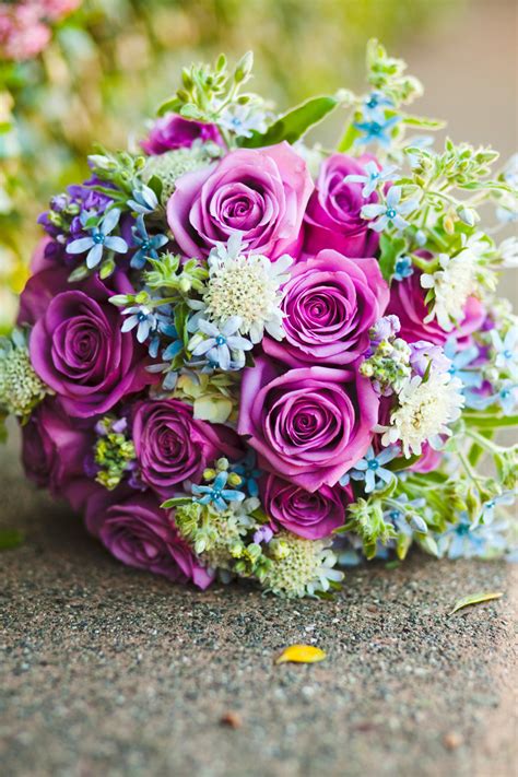Simply Seattle Weddings Beautiful Purple Rose Bouquet Love The Tiny