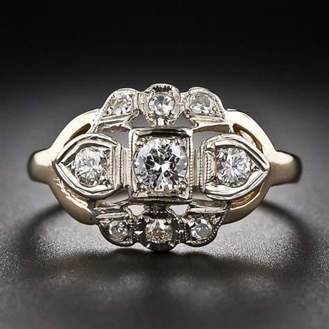 The Best Art Deco Engagement Rings Woman Getting Married
