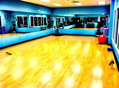 Download and use 100,000+ gym background stock photos for free. Group Fitness Room Gym Power Point Backgrounds, Group ...