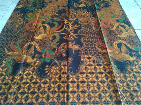 Batik tulis tegal atau tegalan itu dapat dikenali dari corak gambar atau motif rengrengan besar atau. Koleksi gambar batik | motif | corak batik terlengkap ...