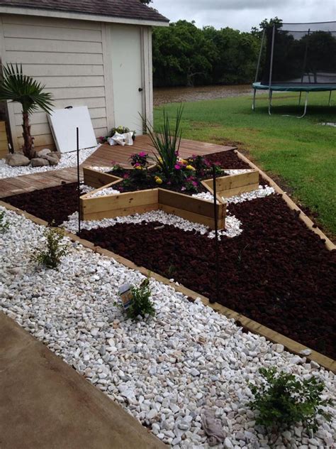 Black And White Rock Landscaping Ideas Pretty Cool Bloggers Gallery