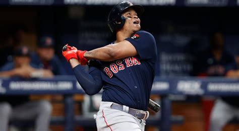 Ap Source Red Sox Rafael Devers Agree To Year M Contract