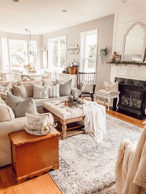 A Neutral And Cozy Cottage Farmhouse Fall Home Tour Farm House Living