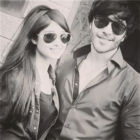 Is Sajal Ali Realy In Love With Feroz Khan