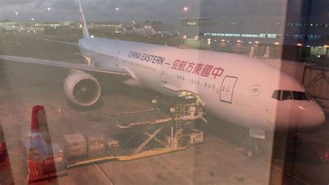 China Eastern Airlines Boeing 777 300er Economy Class Flight Report Akl