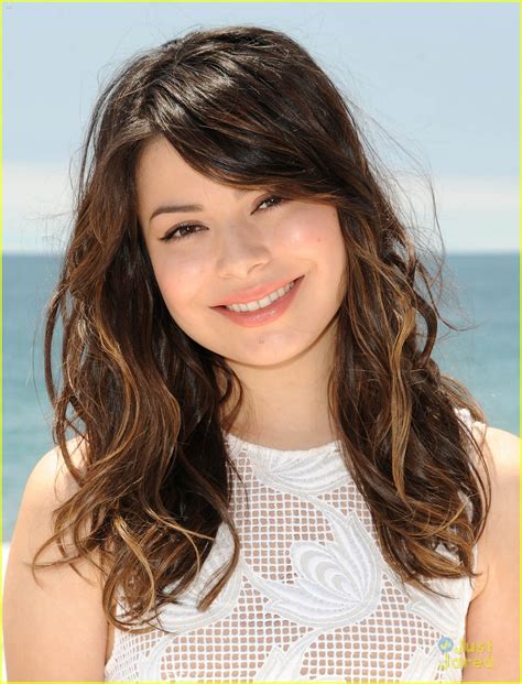 Easy to follow hairstyle tutorials for little and especially big natural hair black girls! Miranda Cosgrove Hairstyles: Teenage Girls Hairstyle Ideas ...