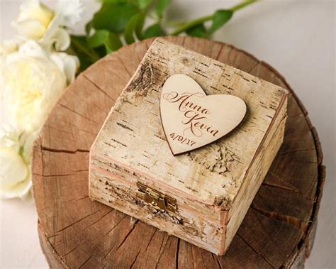Https://tommynaija.com/wedding/custom Wood Wedding Ring Box
