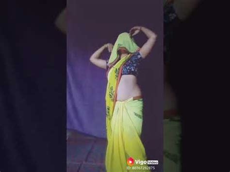 Marwadi Bhabhi Sexy Saree Show Navel Dance Youtube