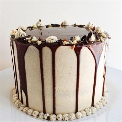 Maybe you would like to learn more about one of these? Italian Cannoli Cake | Recipe | Cannoli cake, Rum cake ...