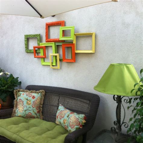 Different Outdoor Wall Décor Ideas