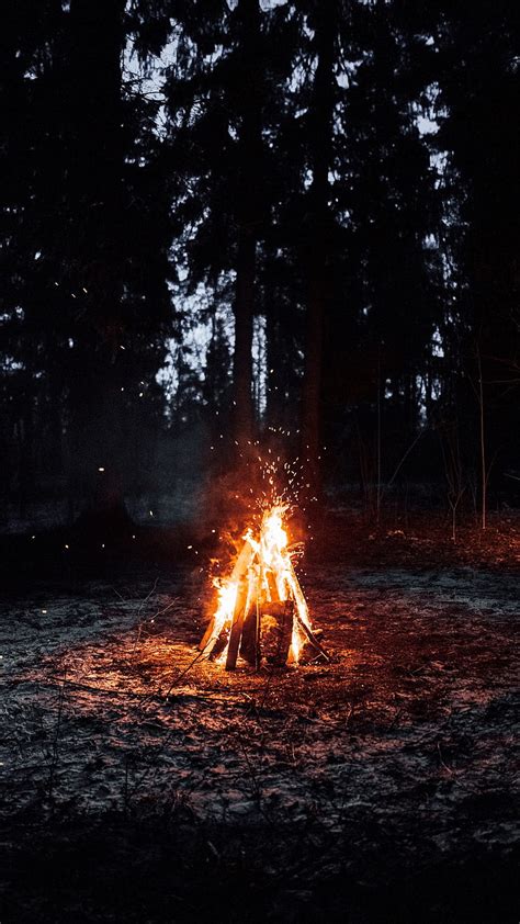 Bonefire At Dark Night Sparks Camping Fire Bonfire Hd Phone