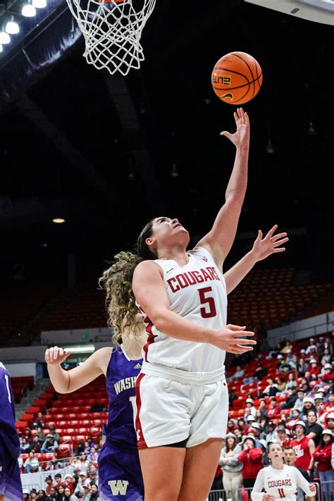 after several slow starts wsu women s basketball turning the corner the daily evergreen