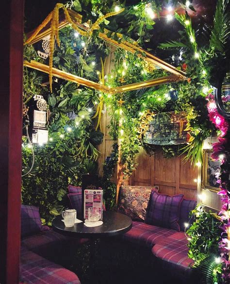 See more ideas about aesthetic, michael mell, diner aesthetic. These London drinking spots are ridiculously aesthetic ...