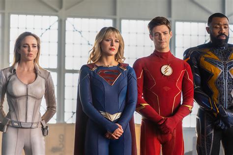 How The Flash Supergirl And The Arrowverse Were Forever