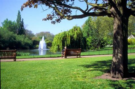 Top 6 Things To See And Do At Hyde Park London