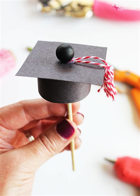 Graduation Cap Cupcake Toppers Easy And Adorable Diy Craft Tutorial