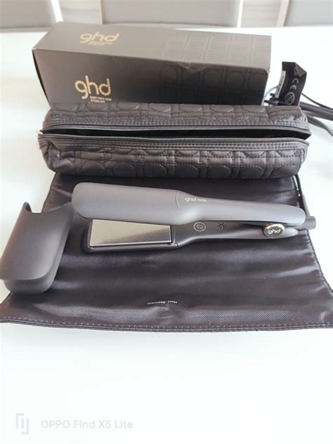 Ghd Max Professional Hair Straighteners With Exclusive Heat Resistant