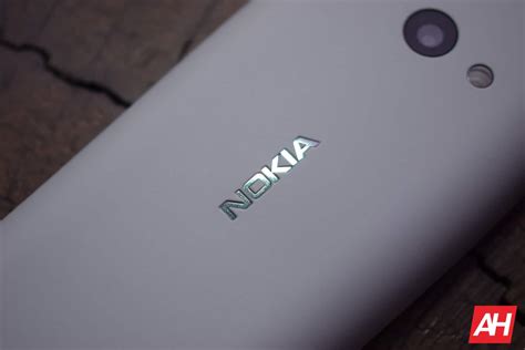 Nokia 400 พร้อม Android 81 ปรากฏในวิดีโอ Hands On ใหม่ Th Atsit