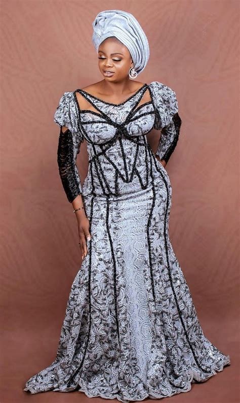 Pin By Bella Dotsey On Modes Tendance African Lace Dresses Ankara